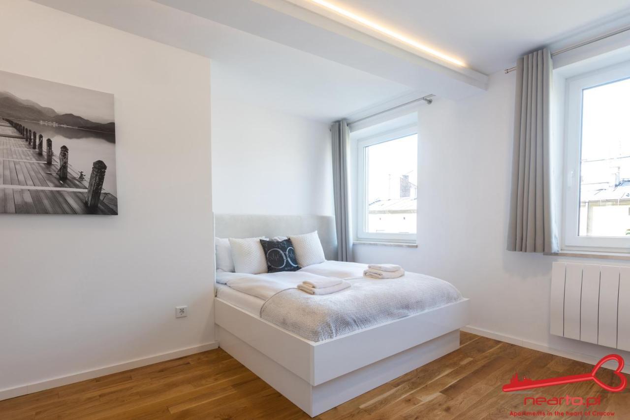 Apartment Nearto Old Town Sebastiana Street Krakow Ngoại thất bức ảnh